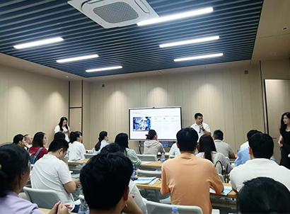 Đào tạo chuyên nghiệp cho khách hàng nhạc cụ Kejian